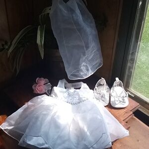 Build a bear wedding dress veil shoes Plus bouquet set